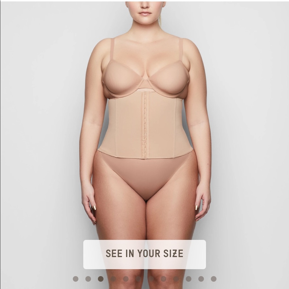 SKIMS Waist Trainer brand new OBO